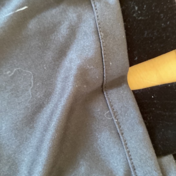 Tahari velvet skirt 4 - Picture 7 of 7